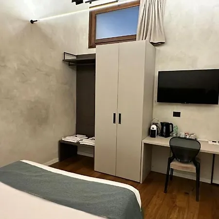 Residenza Leutari Rzym