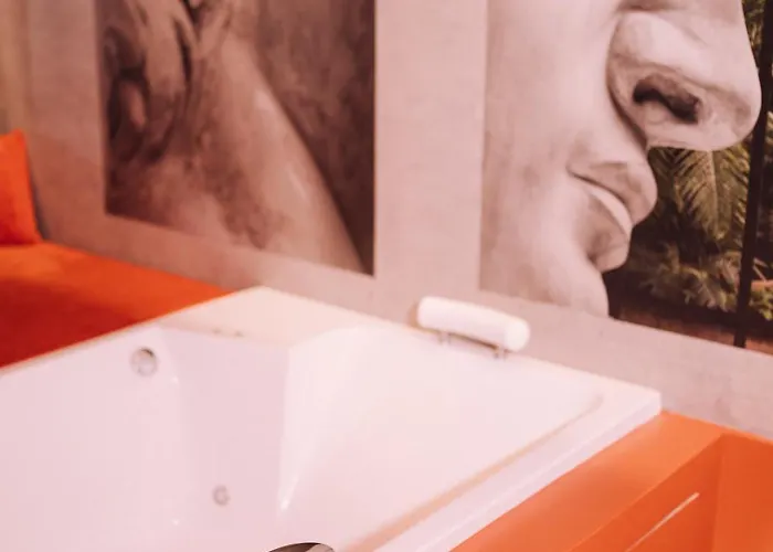 Residenza Leutari 4* روما