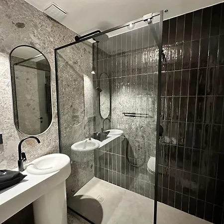 Residenza Leutari ゲストハウス ローマ