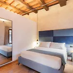 Residenza Leutari 4*