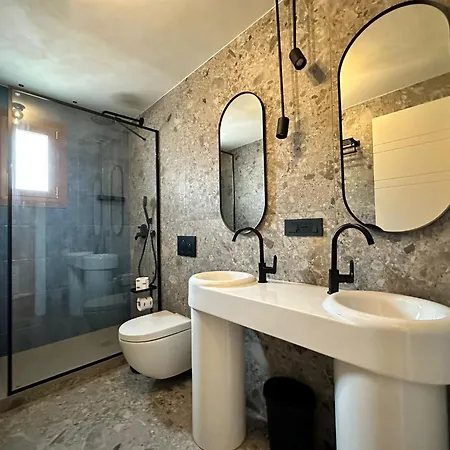Residenza Leutari 4*